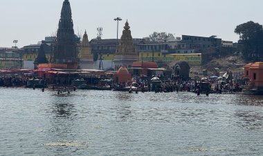 माघी यात्रेसाठी चंद्रभागा नदीपात्रात सोडले पाणी