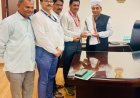 पाणी पुरवठा व स्वच्छता विभागातील कर्मचारी यांना कायम करणेसाठी राज्याचे मुख्य सचिव राजेश अग्रवाल यांची भेट